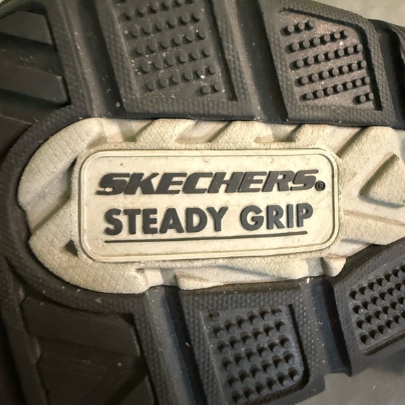 Skechers Men's Sz 9.5 Steady Grip Slip Ins Hands-Free Cayson Loafers Relaxed Fit - Picture 5 of 10